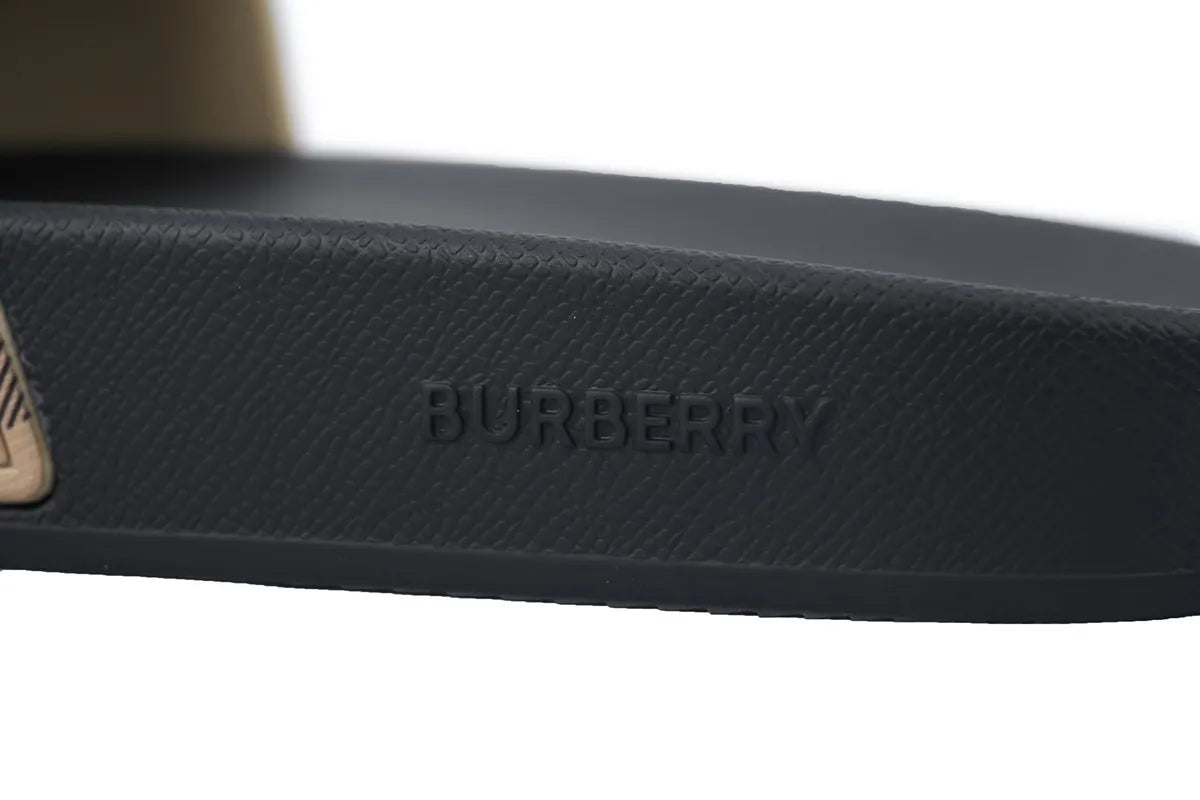 Claquette Burberry